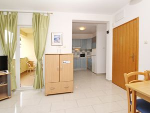 23110209-Ferienwohnung-5-Baška-300x225-3