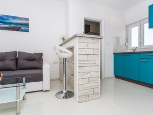 23115879-Ferienwohnung-3-Baška-300x225-5