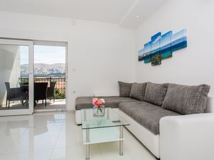 23115891-Ferienwohnung-6-Baška-300x225-1