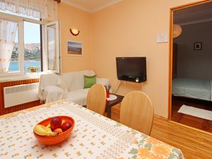 23300810-Ferienwohnung-4-Baška-300x225-2