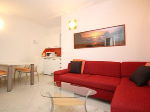 23351112-Ferienwohnung-4-Baška-300x225-3