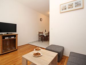 23350899-Ferienwohnung-5-Baška-300x225-3