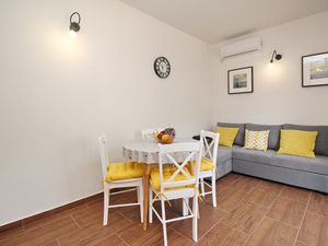 23351094-Ferienwohnung-3-Baška-300x225-2