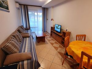 23383665-Ferienwohnung-2-Baška-300x225-1