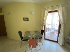 23383689-Ferienwohnung-2-Baška-300x225-4