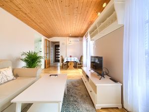 23437760-Ferienwohnung-6-Baška-300x225-1