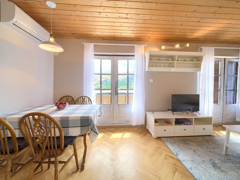 23437760-Ferienwohnung-6-Baška-800x600-2