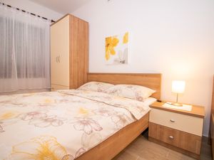 23546900-Ferienwohnung-3-Baška-300x225-5