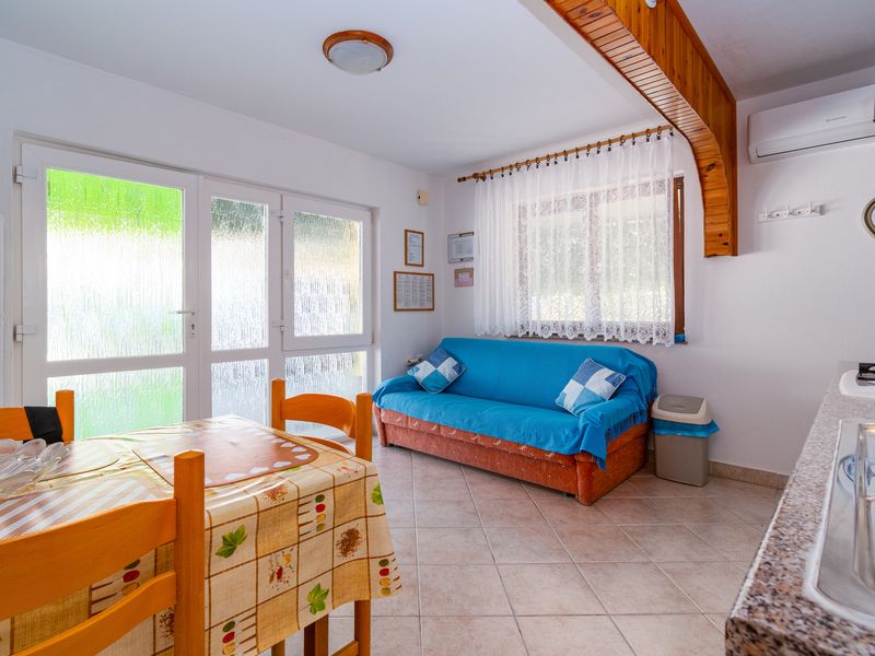 23557462-Ferienwohnung-3-Baška-800x600-1