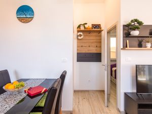 23681291-Ferienwohnung-4-Baška-300x225-3