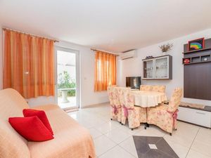 23960107-Ferienwohnung-4-Baška-300x225-2