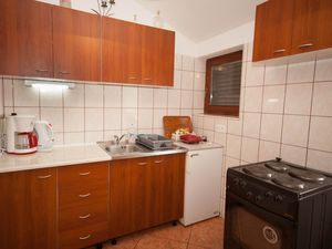 23960109-Ferienwohnung-5-Baška-300x225-3