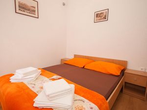 23960109-Ferienwohnung-5-Baška-300x225-4