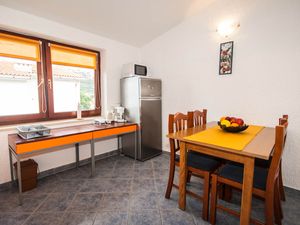 23960104-Ferienwohnung-4-Baška-300x225-5