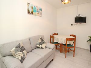 23980637-Ferienwohnung-4-Baška-300x225-4