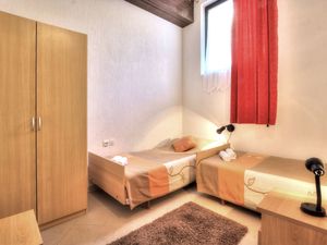 23980677-Ferienwohnung-4-Baška-300x225-3