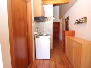 23980696-Ferienwohnung-3-Baška-300x225-5