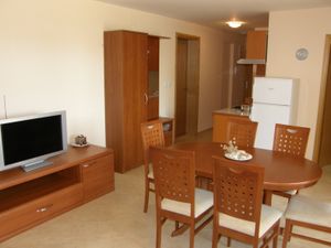 23980693-Ferienwohnung-3-Baška-300x225-2