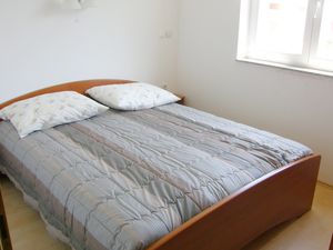 23980693-Ferienwohnung-3-Baška-300x225-5