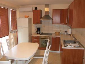 23980700-Ferienwohnung-4-Baška-300x225-2