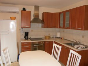 23980700-Ferienwohnung-4-Baška-300x225-3