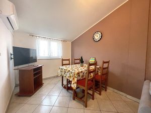 23980704-Ferienwohnung-5-Baška-300x225-4