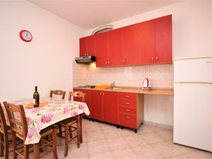 23972110-Ferienwohnung-5-Baška-300x225-5