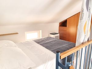 23980754-Ferienwohnung-2-Baška-300x225-4