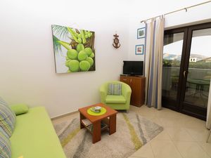 24015838-Ferienwohnung-4-Baška-300x225-3