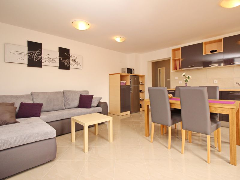 23933675-Ferienwohnung-3-Baška-800x600-2