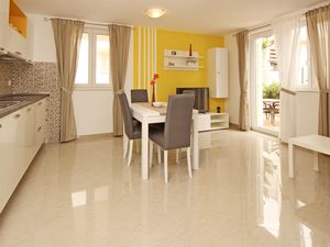 23933677-Ferienwohnung-3-Baška-300x225-3