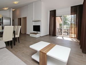 23933741-Ferienwohnung-6-Baška-300x225-2