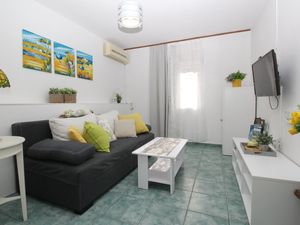 23934068-Ferienwohnung-4-Baška-300x225-1