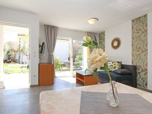 23933665-Ferienwohnung-4-Baška-300x225-3