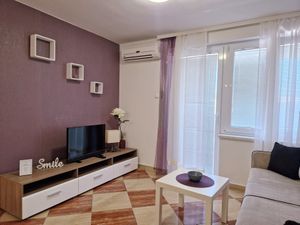 23933670-Ferienwohnung-4-Baška-300x225-1