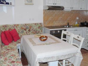 23040643-Ferienwohnung-3-Baška-300x225-2