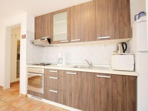 23350187-Ferienwohnung-7-Baška-300x225-4