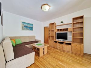 23351015-Ferienwohnung-5-Baška-300x225-1