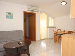 23980705-Ferienwohnung-5-Baška-300x225-2