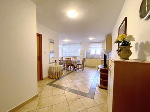 23980689-Ferienwohnung-5-Baška-300x225-3