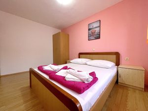 23980699-Ferienwohnung-5-Baška-300x225-5