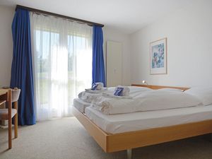 22675185-Ferienwohnung-4-Beatenberg-300x225-1