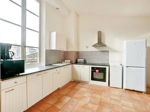 24001954-Ferienwohnung-5-Beaucaire-300x225-3