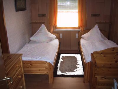 Schlafzimmer mit Einzelbetten