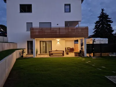ExteriorSummer