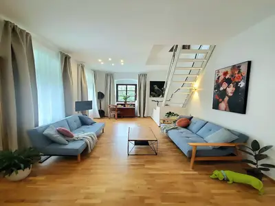 Wohnzimmer mit 2 Schlafsofas