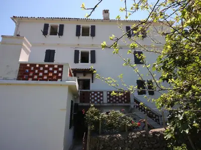 Ferienwohnung für 3 Personen in Beli 1/10