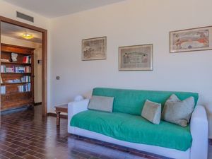 23565252-Ferienwohnung-2-Bellagio-300x225-5