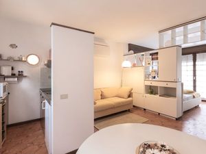 23567997-Ferienwohnung-2-Bellagio-300x225-2