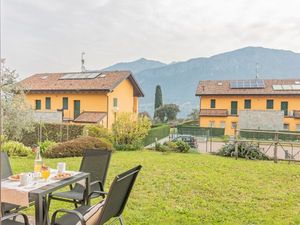 23568628-Ferienwohnung-4-Bellagio-300x225-3